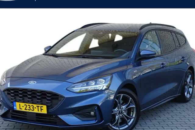 Ford Focus (2019) thumbnail 1