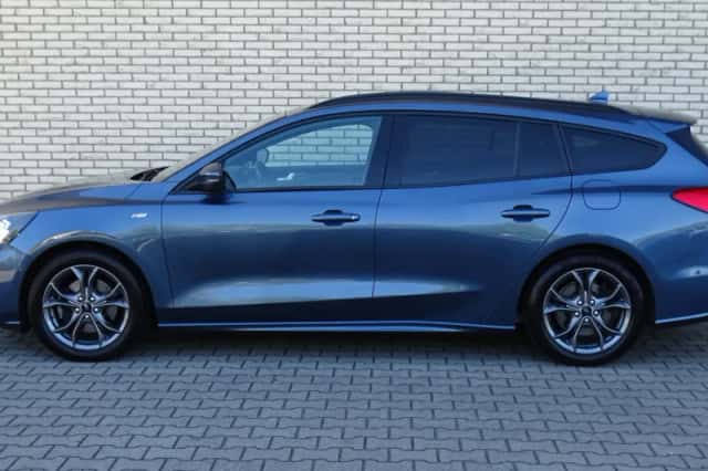 Ford Focus (2019) thumbnail 5
