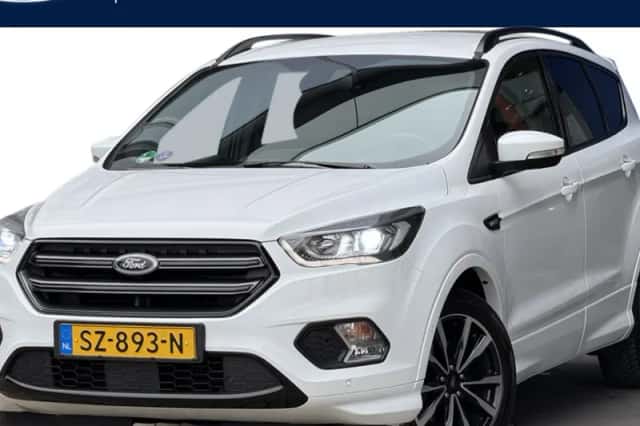 Ford Kuga (2018) thumbnail 1