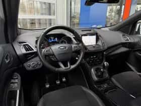 Ford Kuga (2018) thumbnail 12