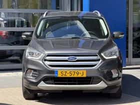 Ford Kuga (2018) thumbnail 4