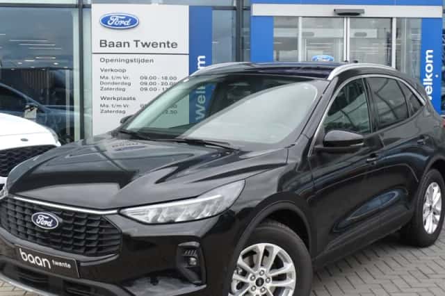 Ford Kuga (2026) thumbnail 2