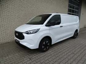Ford E-Transit Custom (2026) thumbnail 3