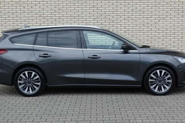 Ford Focus (2023) thumbnail 6