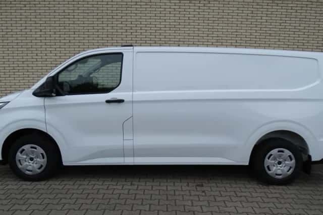 Ford Transit Custom (2026) thumbnail 4
