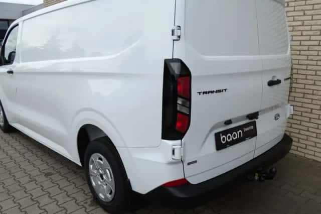 Ford Transit Custom (2026) thumbnail 5
