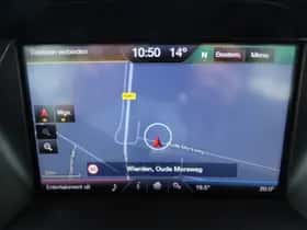 Ford Kuga (2016) thumbnail 18