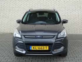 Ford Kuga (2016) thumbnail 3