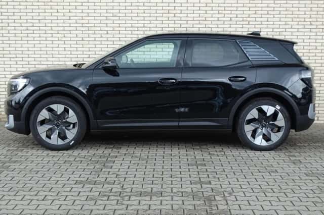 Ford Explorer (2026) thumbnail 5