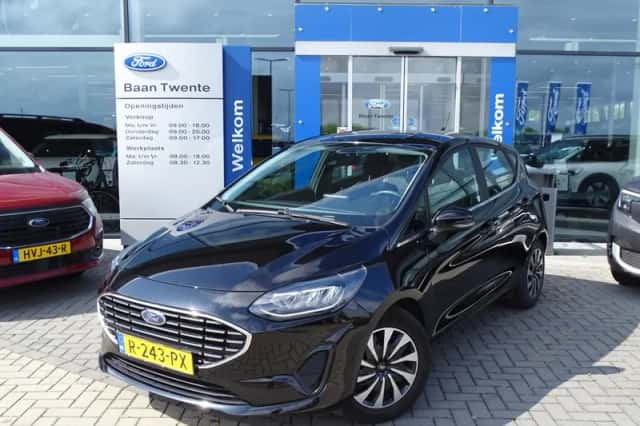 Ford Fiesta (2022) thumbnail 2