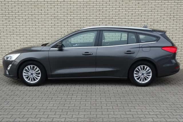 Ford Focus (2019) thumbnail 5