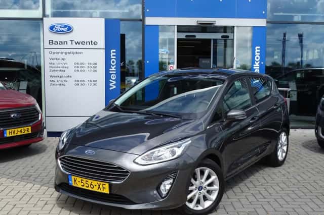 Ford Fiesta (2021) thumbnail 2
