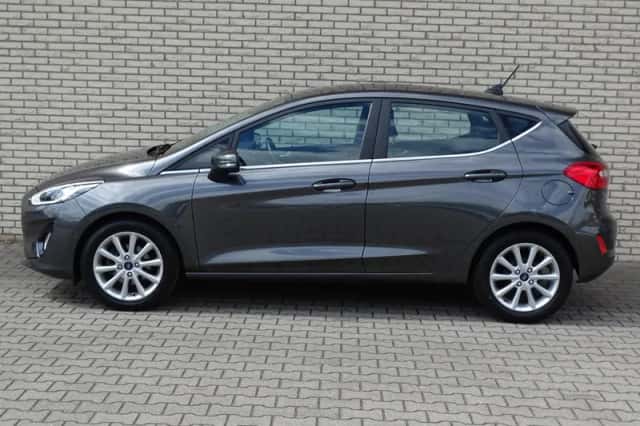 Ford Fiesta (2021) thumbnail 5