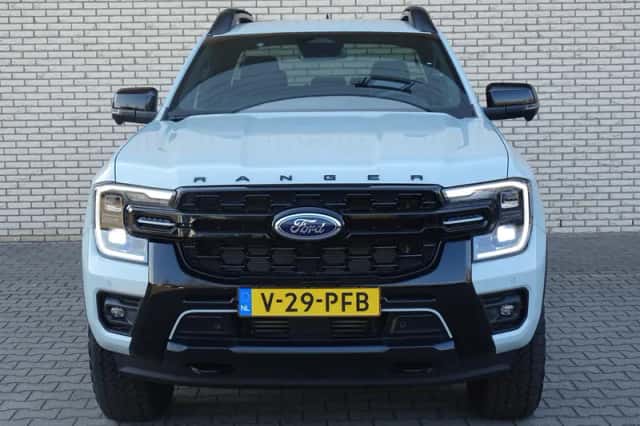 Ford Ranger (2025) thumbnail 3