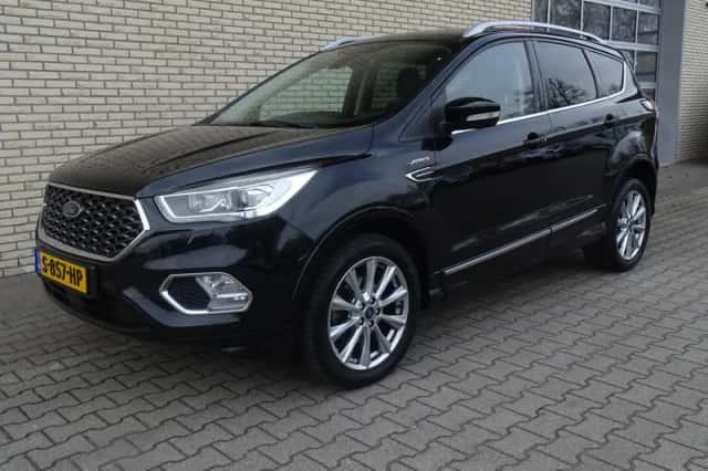 Ford Kuga (2019) thumbnail 4