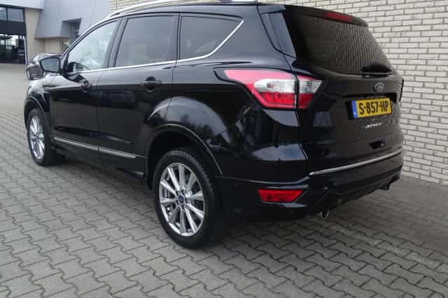 Ford Kuga (2019) thumbnail 6