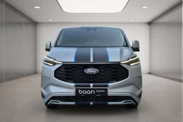 Ford Transit Custom (2026) thumbnail 2