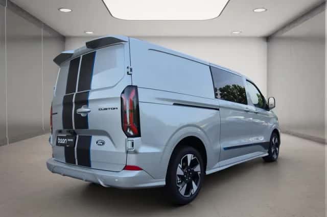 Ford Transit Custom (2026) thumbnail 6