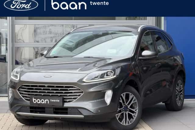 Ford Kuga (2022) thumbnail 1