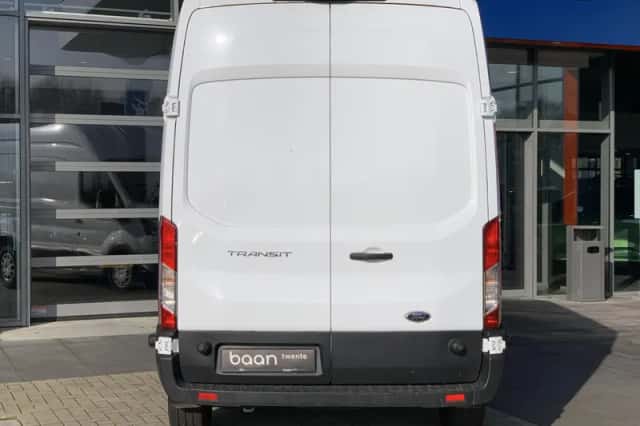 Ford Transit (2024) thumbnail 5
