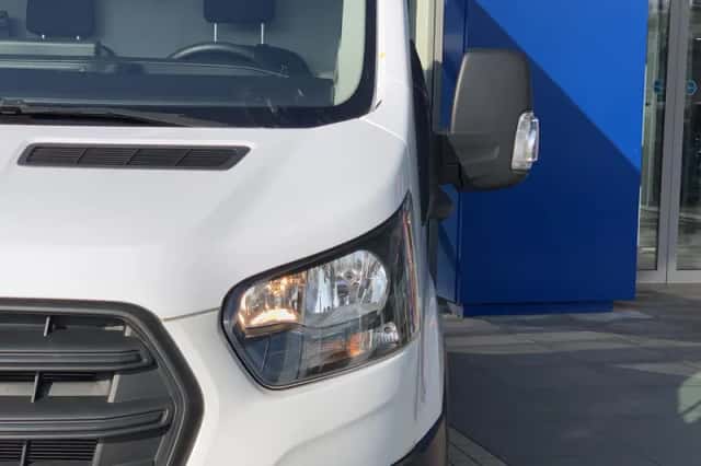 Ford Transit (2024) thumbnail 6