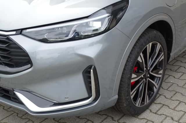 Ford Kuga (2026) thumbnail 4