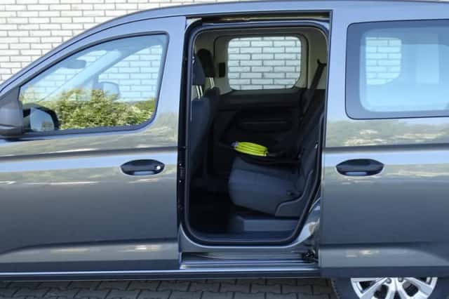 Ford Tourneo Connect (2026) thumbnail 6