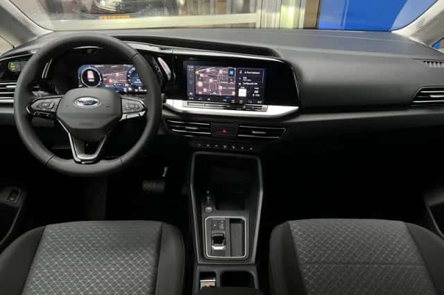 Ford Tourneo Connect (2025) thumbnail 2