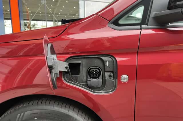 Ford Tourneo Connect (2025) thumbnail 6