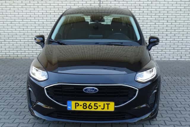 Ford Fiesta (2022) thumbnail 3
