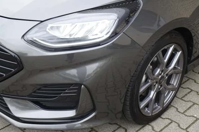 Ford Fiesta (2023) thumbnail 4