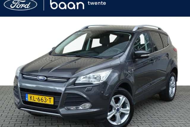 Ford Kuga (2016) thumbnail 1