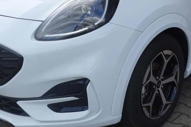 Ford Puma (2025) thumbnail 4
