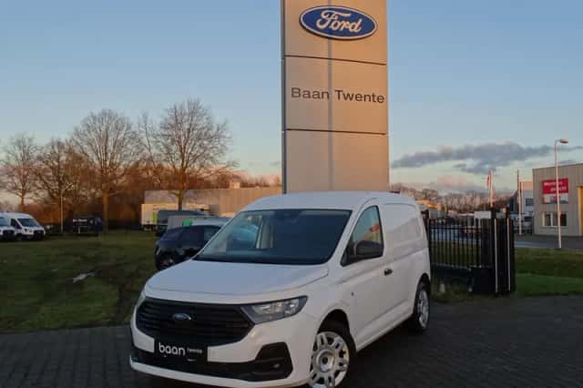 Ford Transit Connect (2024) thumbnail 4