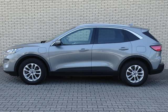 Ford Kuga (2021) thumbnail 5