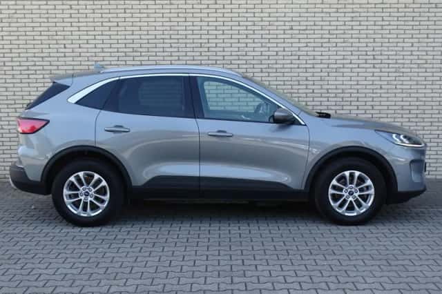 Ford Kuga (2021) thumbnail 6