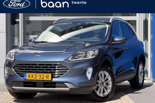 Ford Kuga (2021) thumbnail 1