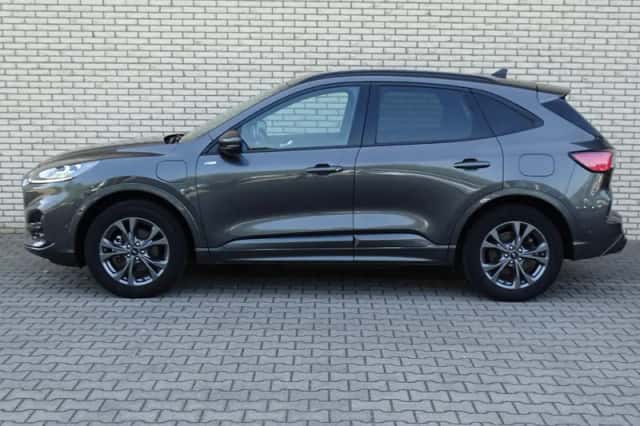 Ford Kuga (2022) thumbnail 5