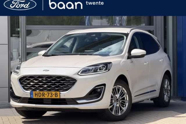 Ford Kuga (2021) thumbnail 1