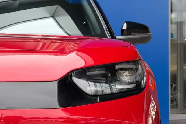Ford Capri (2025) thumbnail 6