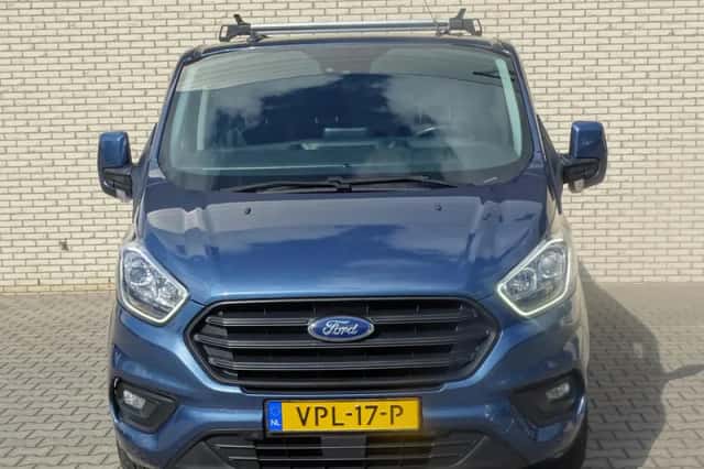 Ford Transit Custom (2022) thumbnail 2