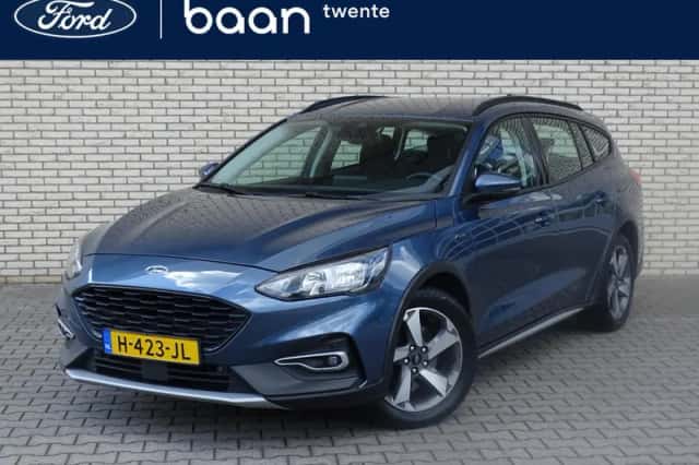 Ford Focus (2019) thumbnail 1