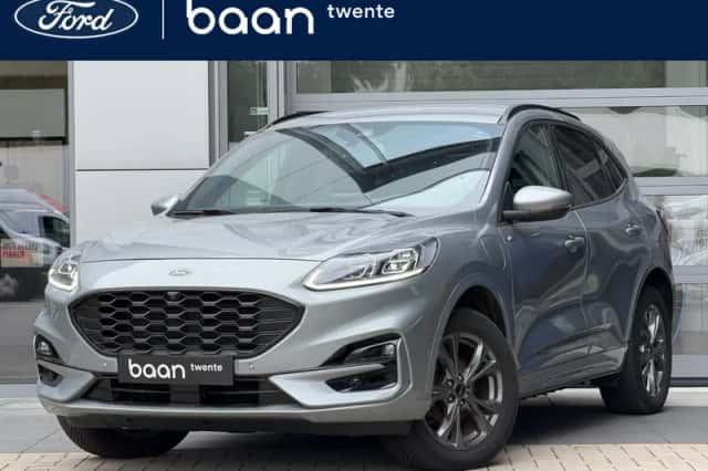 Ford Kuga (2021) thumbnail 1