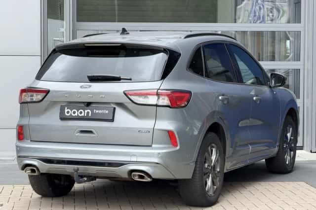 Ford Kuga (2021) thumbnail 3