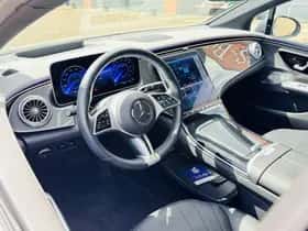 Mercedes-Benz EQE (2022) thumbnail 12