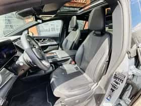 Mercedes-Benz EQE (2022) thumbnail 14