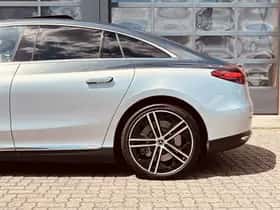 Mercedes-Benz EQE (2022) thumbnail 7