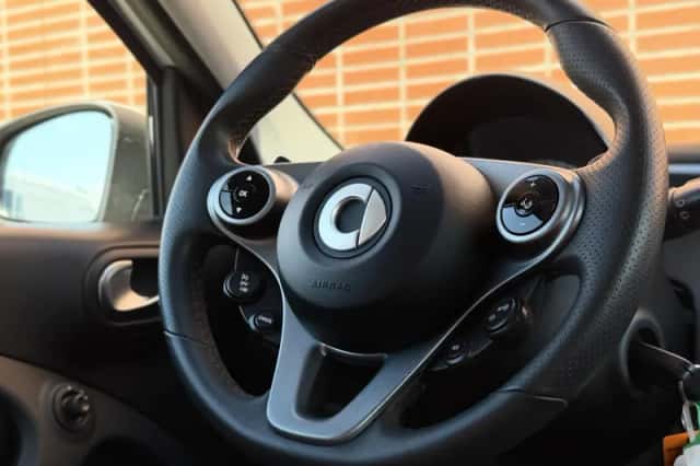 Smart Forfour (2018) thumbnail 12