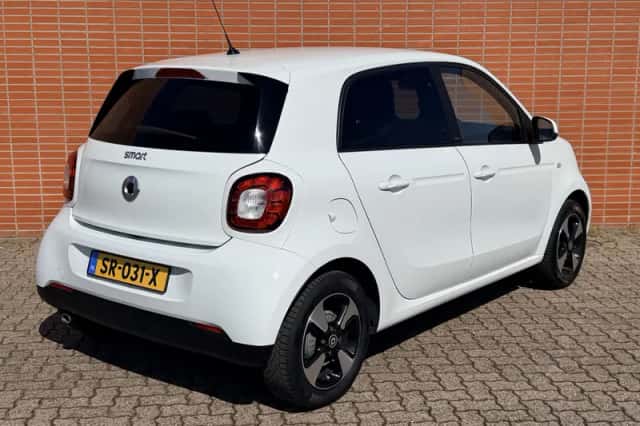 Smart Forfour (2018) thumbnail 6