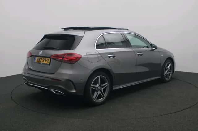 Mercedes-Benz A-Klasse (2025) thumbnail 2